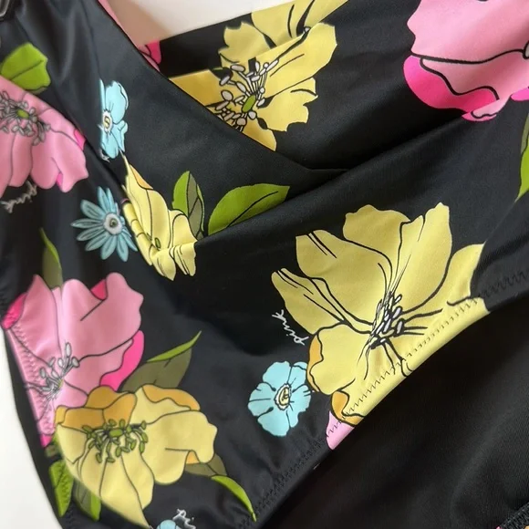 PINK Floral Bikini Bottom size XXL NWT - Picture 2 of 4